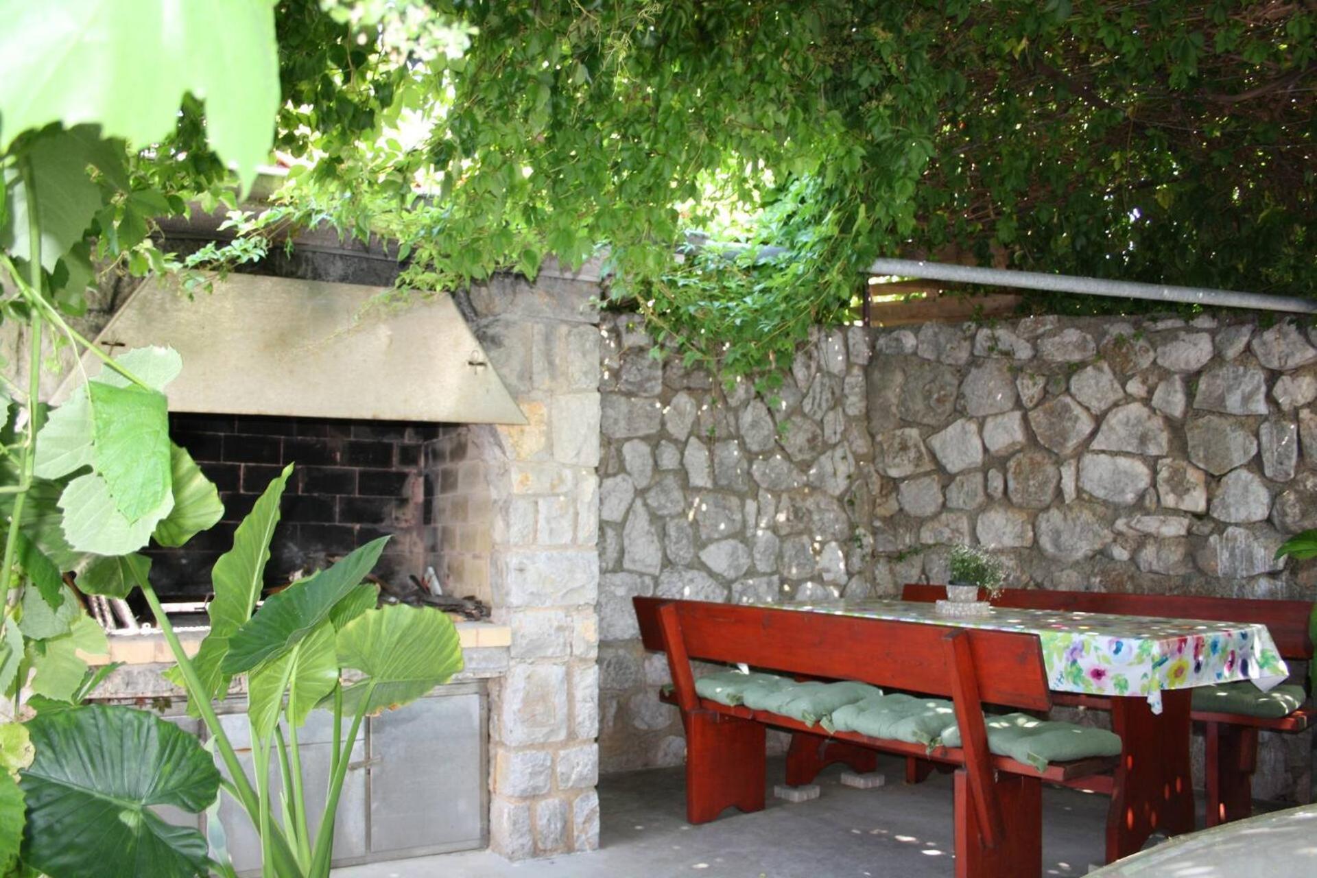 Apartments Paradiso Кърк Екстериор снимка